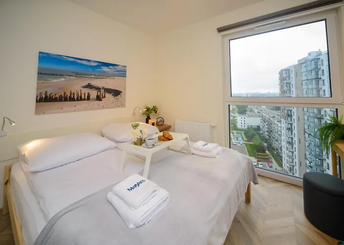 アパート Maya's Flats & 101 Sea View - 3 Pokojowy A グダニスク