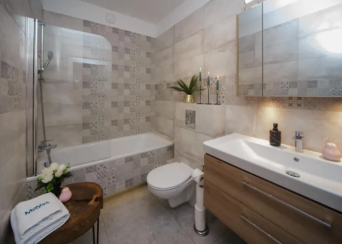 Maya's Flats & 101 Sea View - 3 Pokojowy A * グダニスク