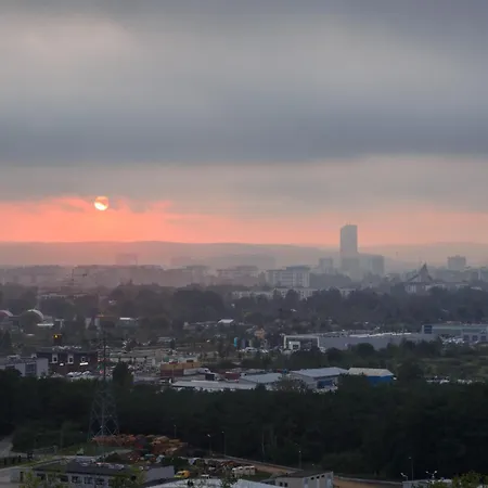 Maya's Flats & 101 Sea View - 3 Pokojowy A 公寓